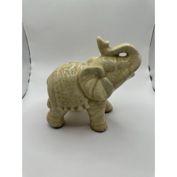 Vintage Crackle Glazed Decorative Asian Elephant Statue Cream 7 Inches - Picture 4 of 10